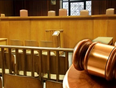 Μήνυση και αγωγή κατά Βαξεβάνη καταθέτει ο Δημητριάδης για το δημοσίευμα που τον εμπλέκει με τον Φλώρο